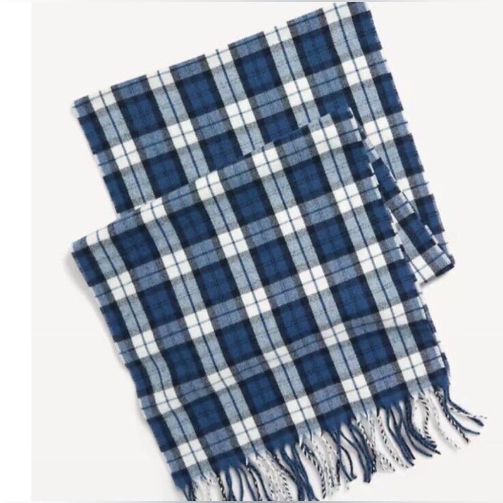 NWT old navy white and blue plaid flannel scarf